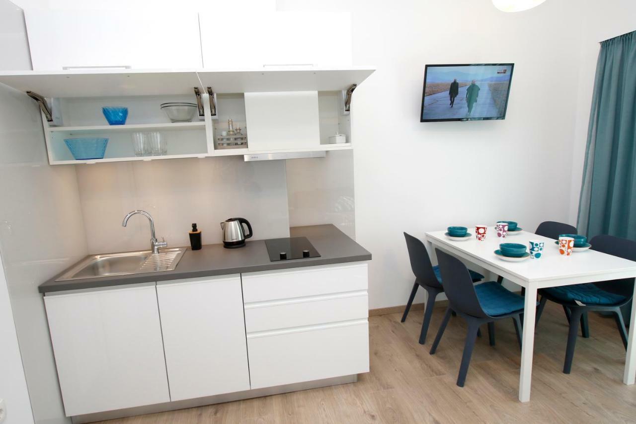 Apartments Besker Makarska Eksteriør bilde