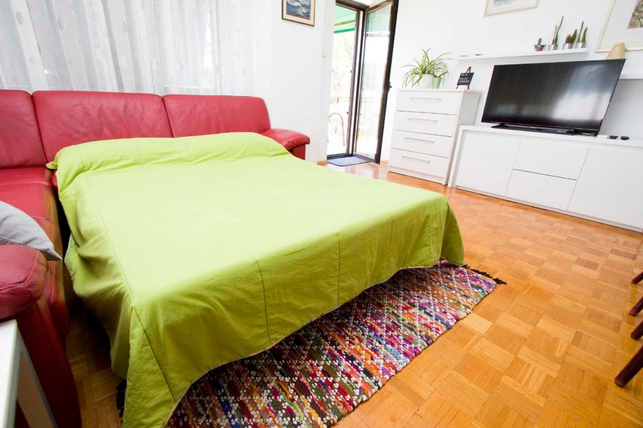 Apartments Besker Makarska Eksteriør bilde