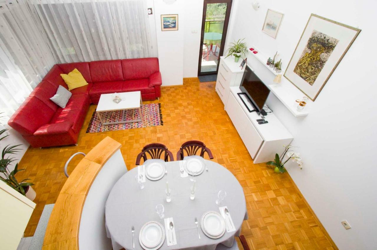 Apartments Besker Makarska Eksteriør bilde